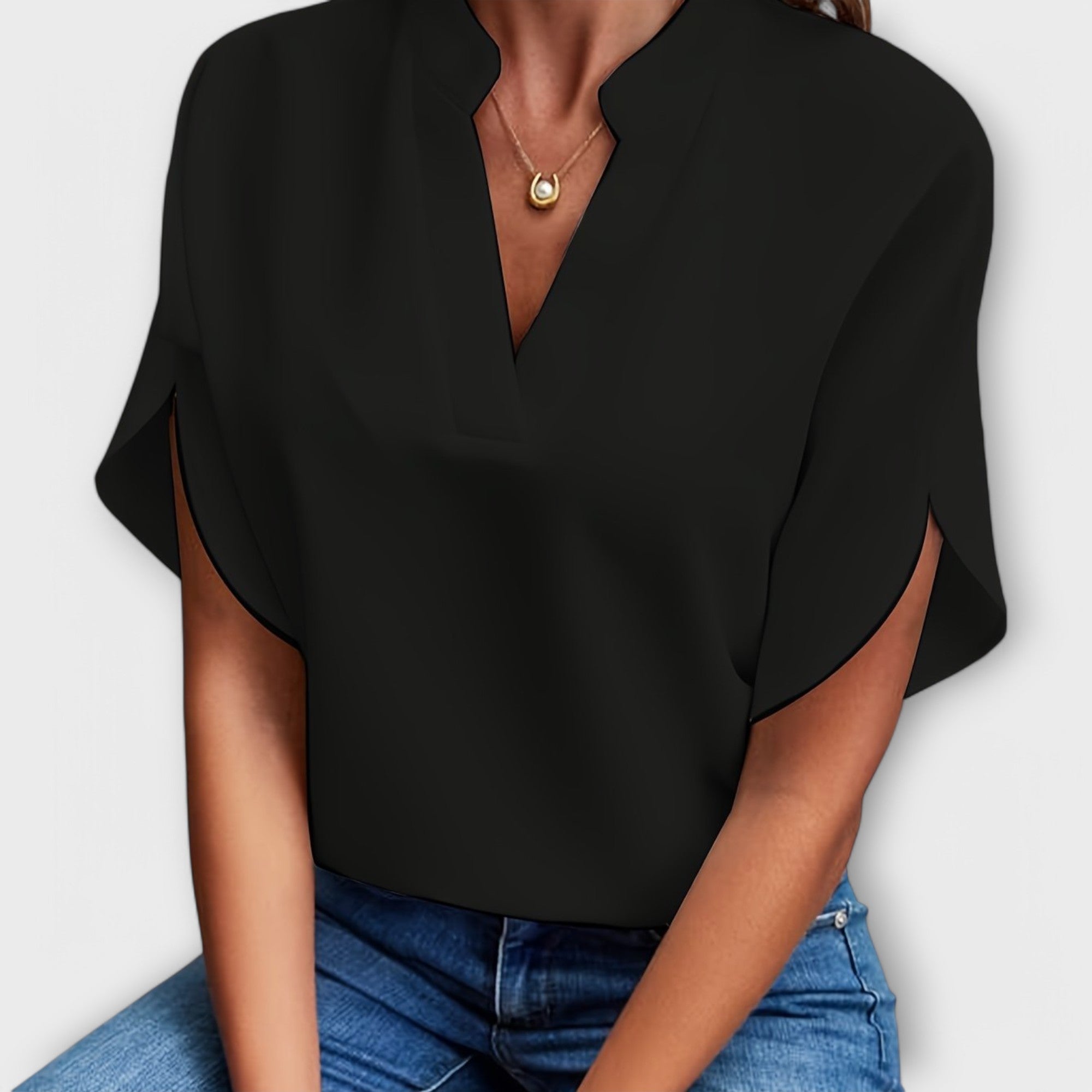 Vivi - Elegant, Lightweight Women's Blouse